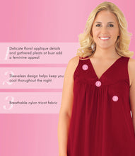 Load image into Gallery viewer, Exquisite Form® Short Gown – náttkjóll, Sangria
