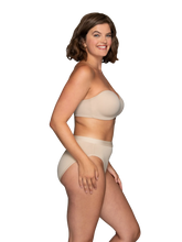 Load image into Gallery viewer, Beyond Comfort® Wireless Strapless Bra – hlýralaus brjóstahaldari, Damask Neutral
