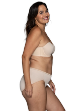 Load image into Gallery viewer, Beauty Back® Underwire Smoothing Strapless Bra – hlýralaus brjóstahaldari, Rose Beige