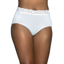 Load image into Gallery viewer, Flattering Lace® Brief – nærbuxur, Star White