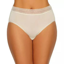 Load image into Gallery viewer, Flattering Lace® Brief – nærbuxur, Coconut White