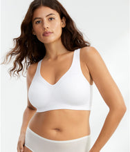 Load image into Gallery viewer, Beyond Comfort® Easy Pullover Wirefree Bra – brjóstahaldari, Star White